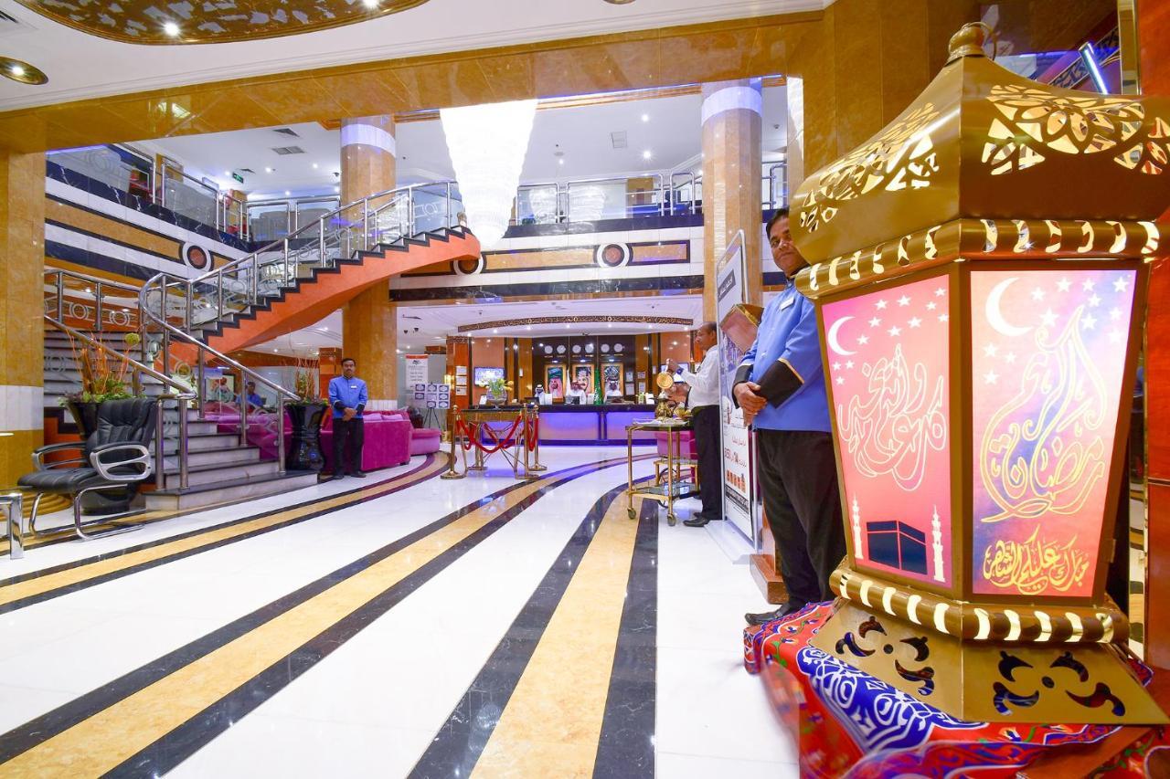 Golden Tulip Al Shakreen Medina Esterno foto